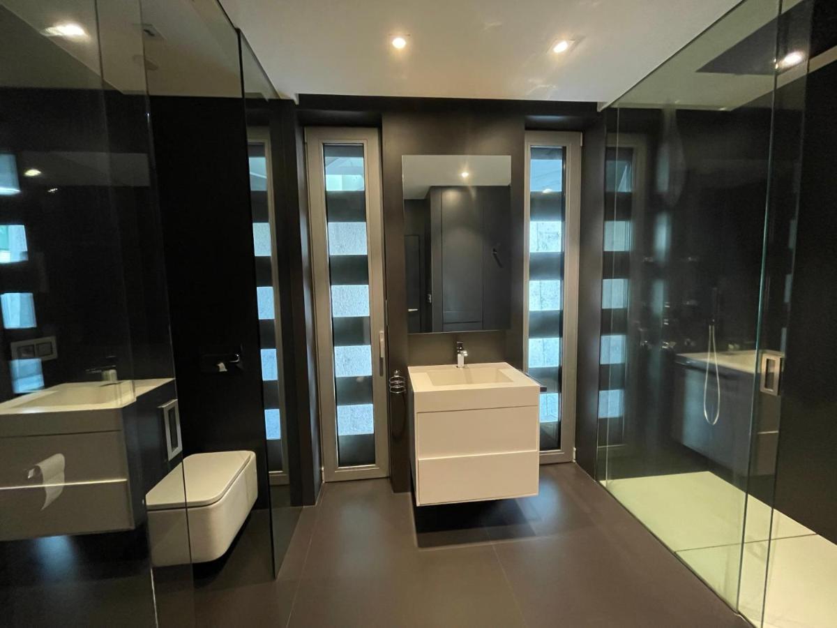 Villa Tres Prismas Exclusive Sarria Esterno foto