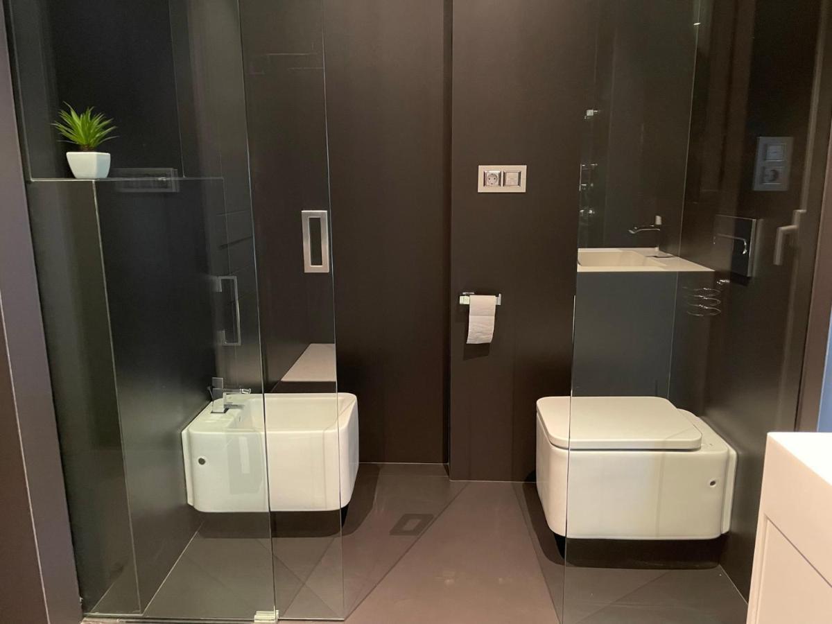 Villa Tres Prismas Exclusive Sarria Esterno foto
