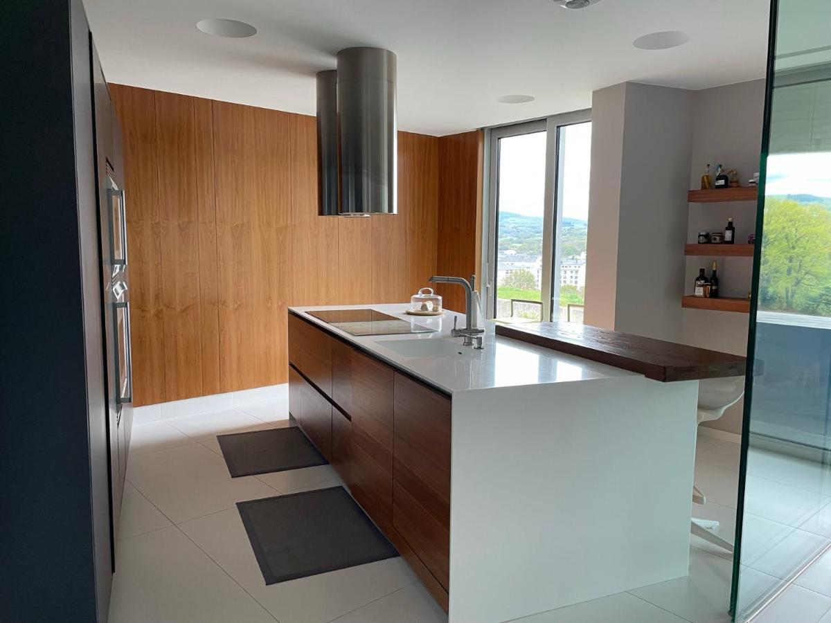 Villa Tres Prismas Exclusive Sarria Esterno foto