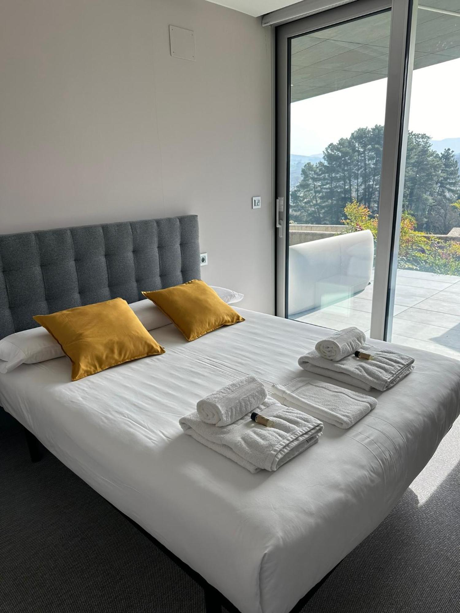 Villa Tres Prismas Exclusive Sarria Esterno foto