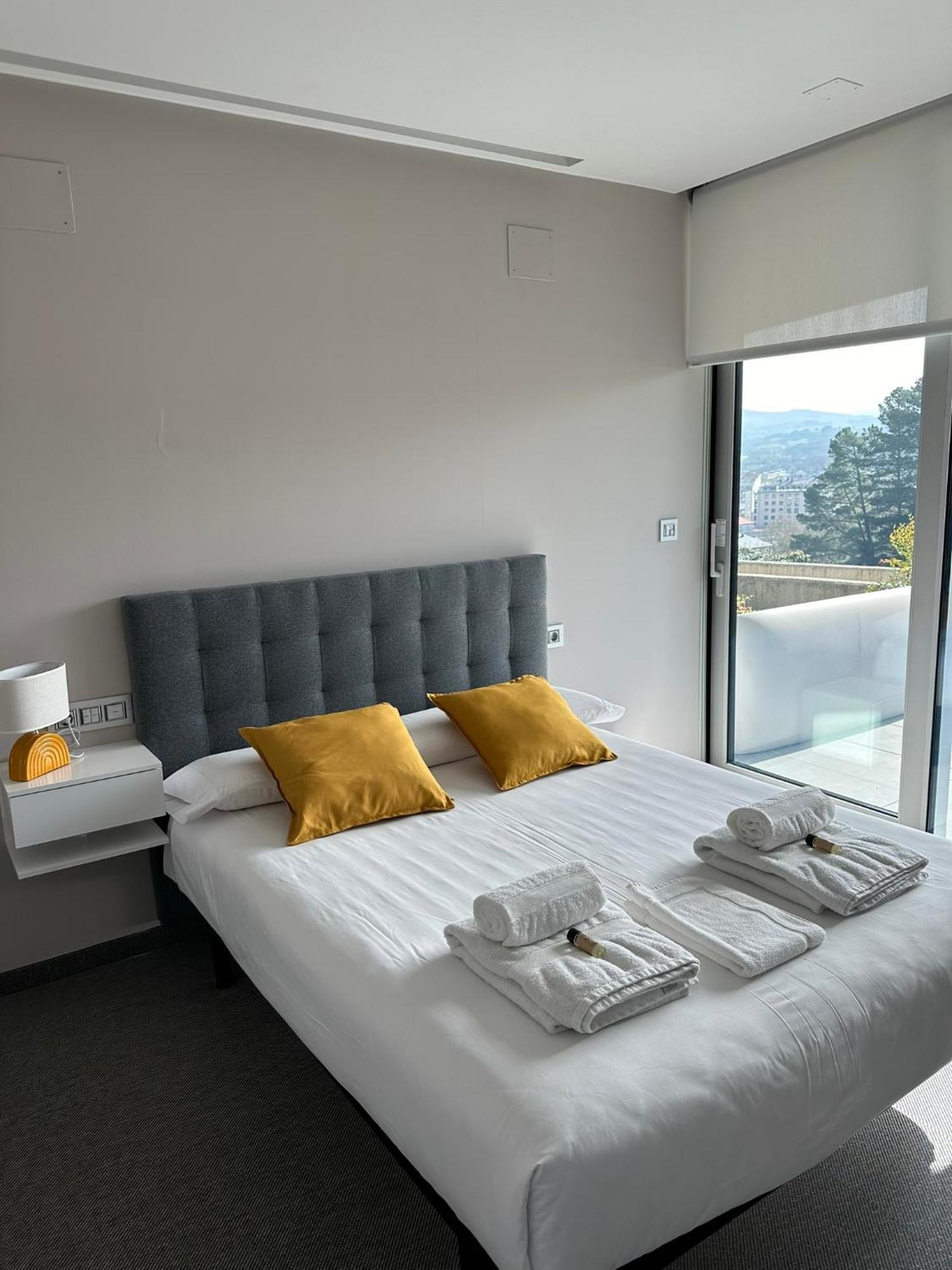 Villa Tres Prismas Exclusive Sarria Esterno foto