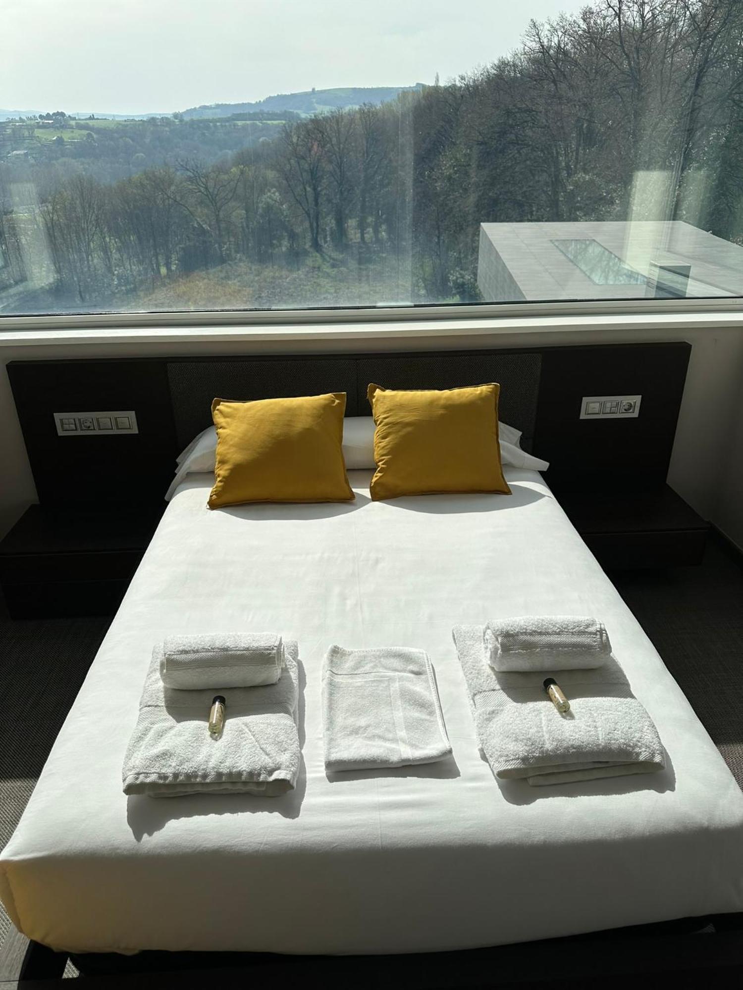 Villa Tres Prismas Exclusive Sarria Esterno foto