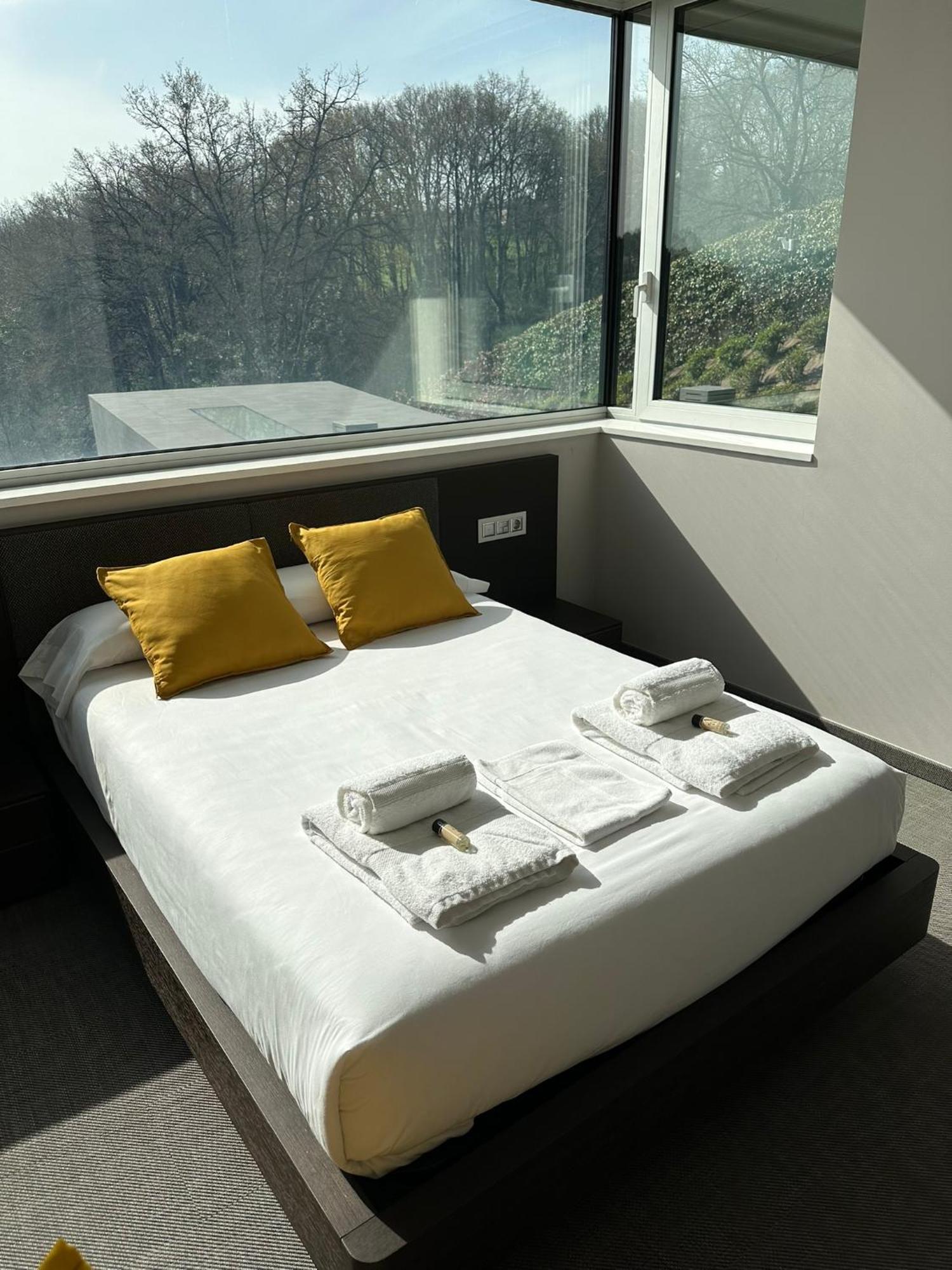 Villa Tres Prismas Exclusive Sarria Esterno foto