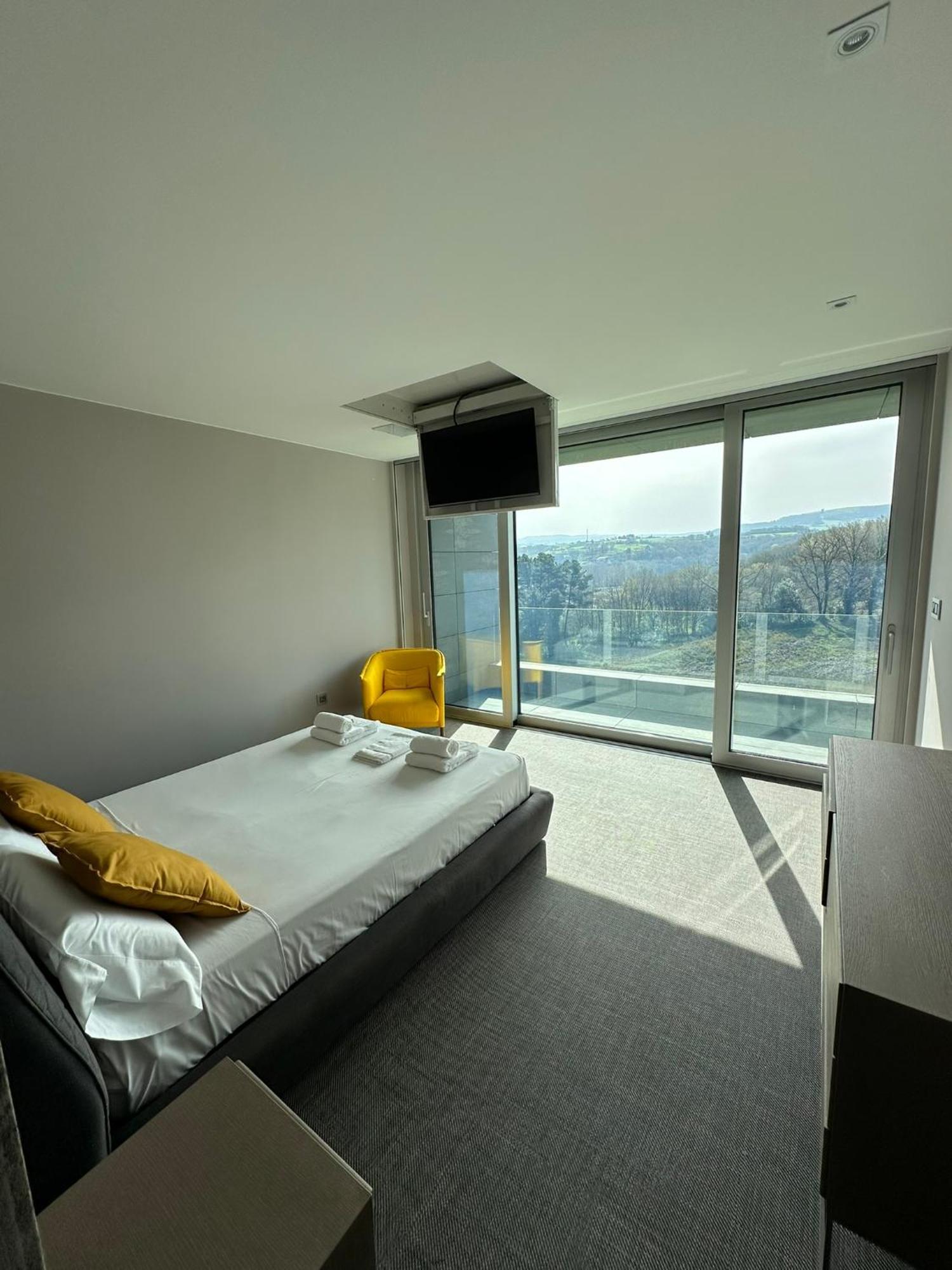 Villa Tres Prismas Exclusive Sarria Esterno foto